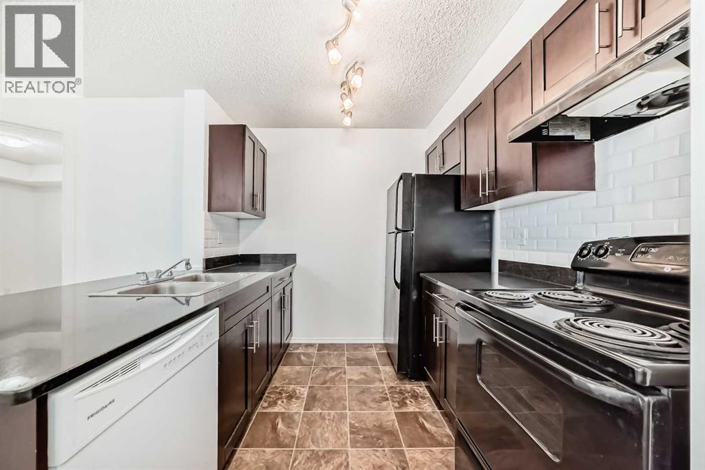 111, 195 Kincora Glen Road NW, Calgary, Alberta  T3R 0S3 - Photo 5 - A2291811