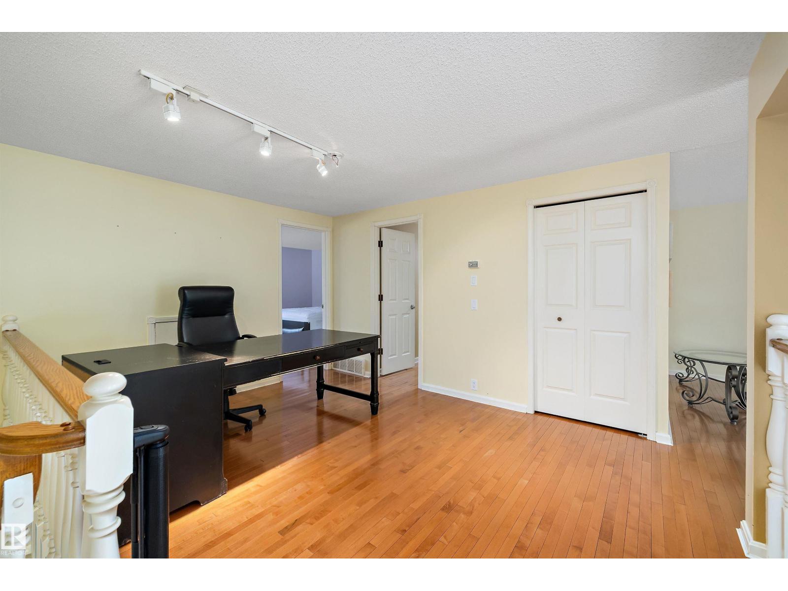 1027 109 St Nw, Edmonton, Alberta  T6J 5G2 - Photo 29 - E4471965