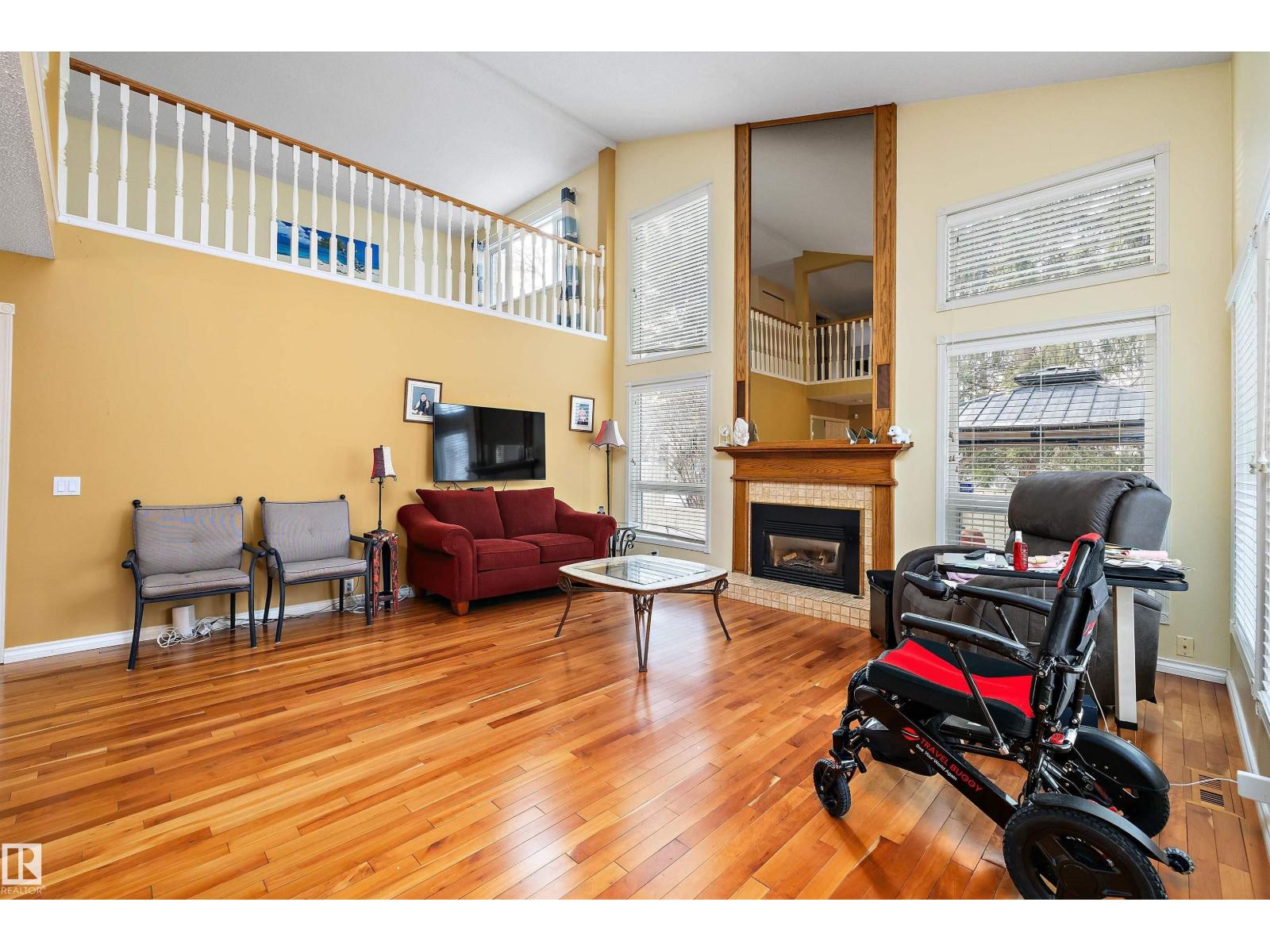 1027 109 St Nw, Edmonton, Alberta  T6J 5G2 - Photo 11 - E4471965