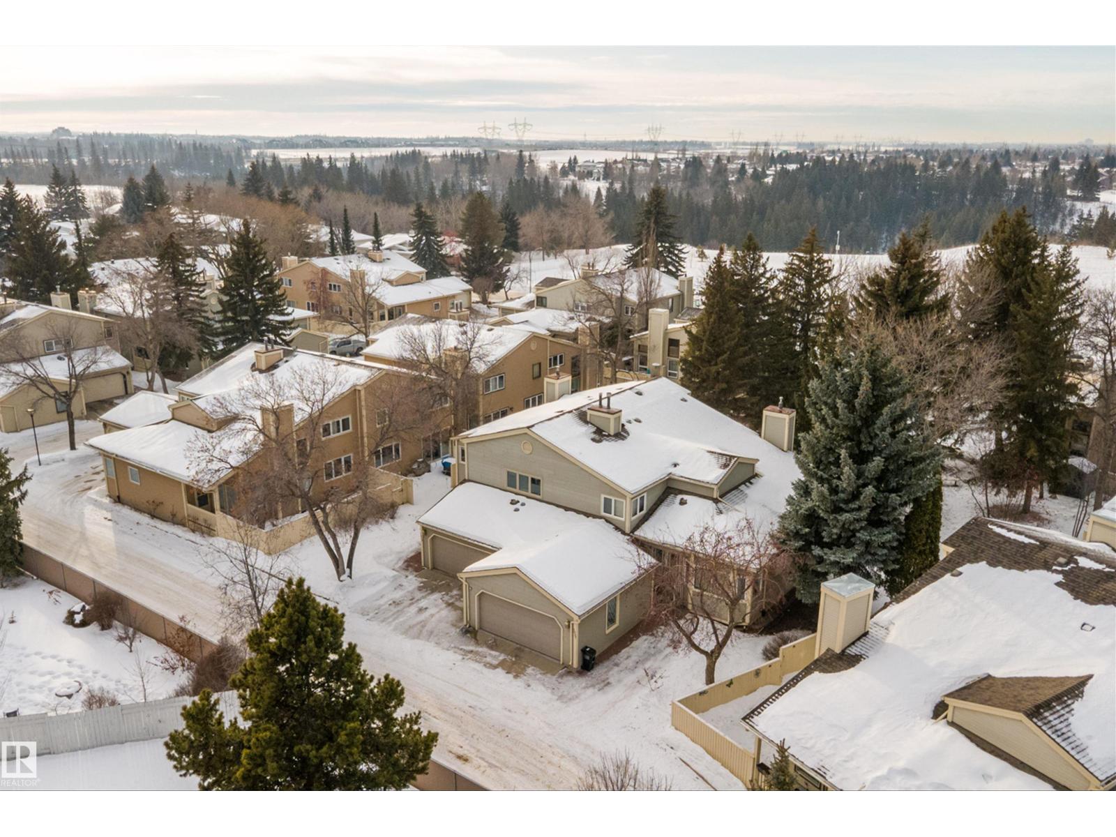 1027 109 ST NW, Edmonton, Alberta