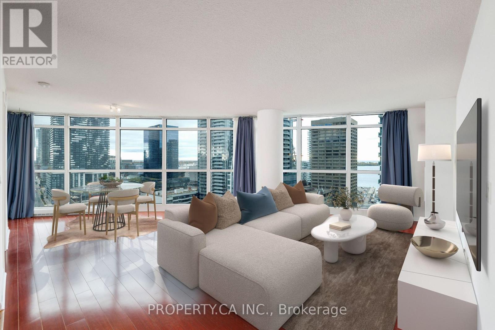 2011 - 18 YONGE STREET, Toronto, Ontario