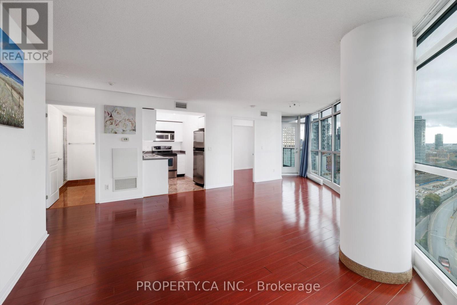 2011 - 18 Yonge Street, Toronto, Ontario  M5E 1Z8 - Photo 14 - C12961322