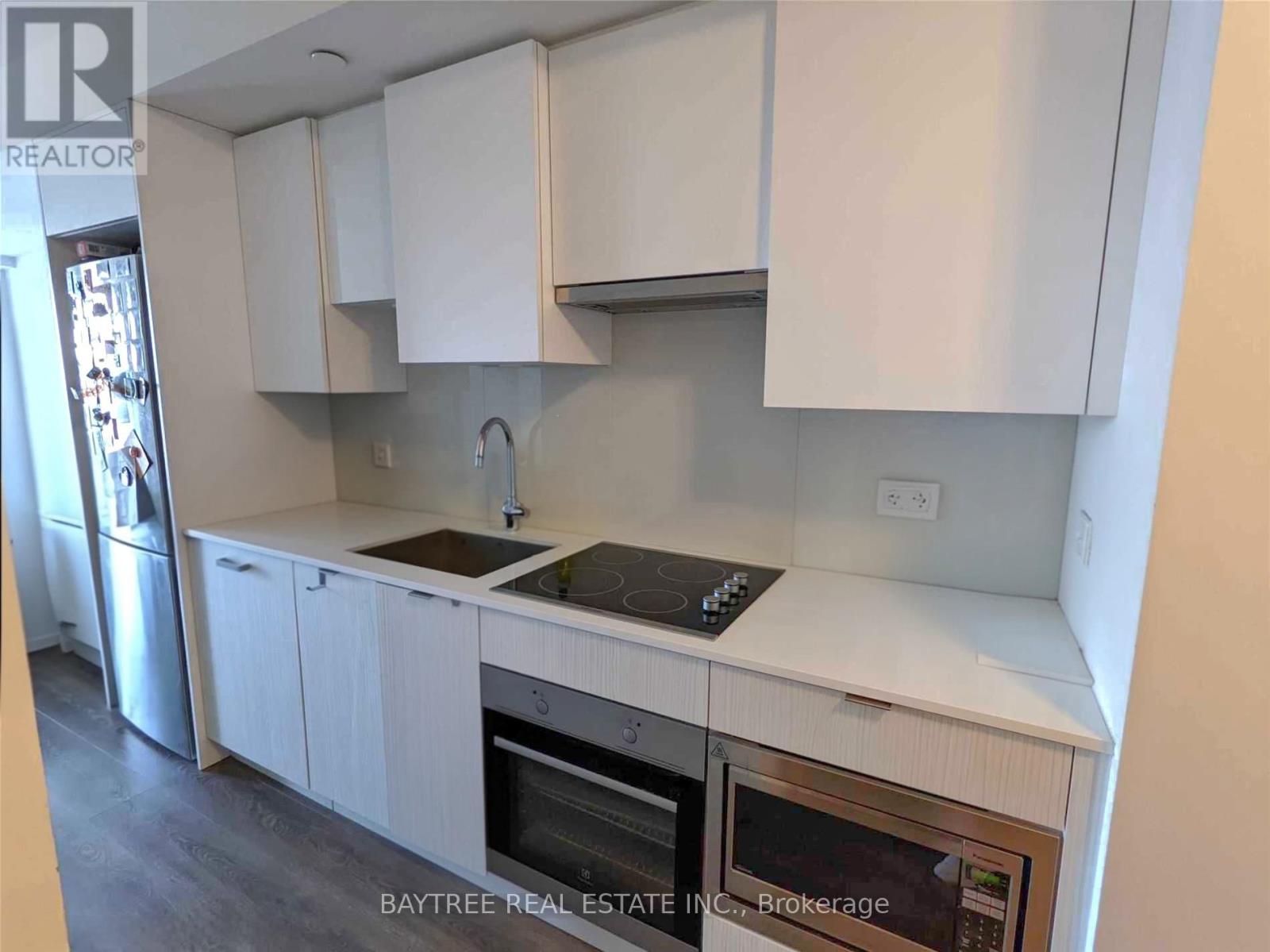 3501 - 99 Broadway Avenue, Toronto, Ontario  M4P 0E3 - Photo 2 - C12961336