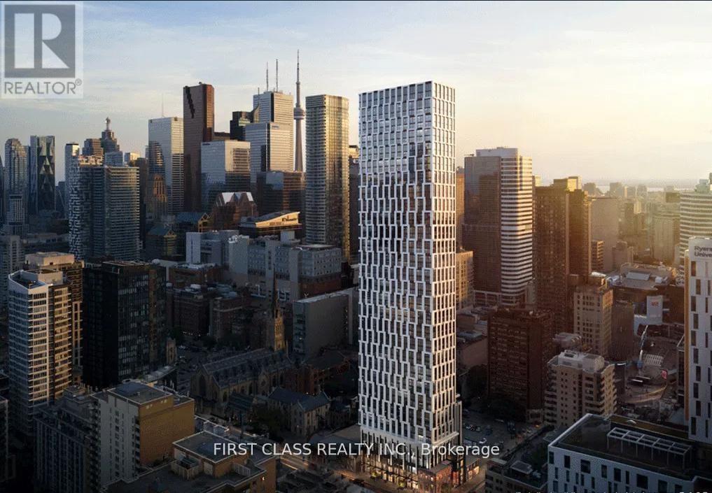 805 - 252 CHURCH STREET, Toronto, Ontario