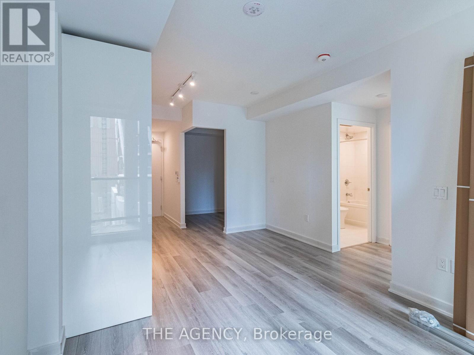 809 - 121 St. Patrick Street, Toronto, Ontario M5T 0B8 - Photo 17 - C12961374