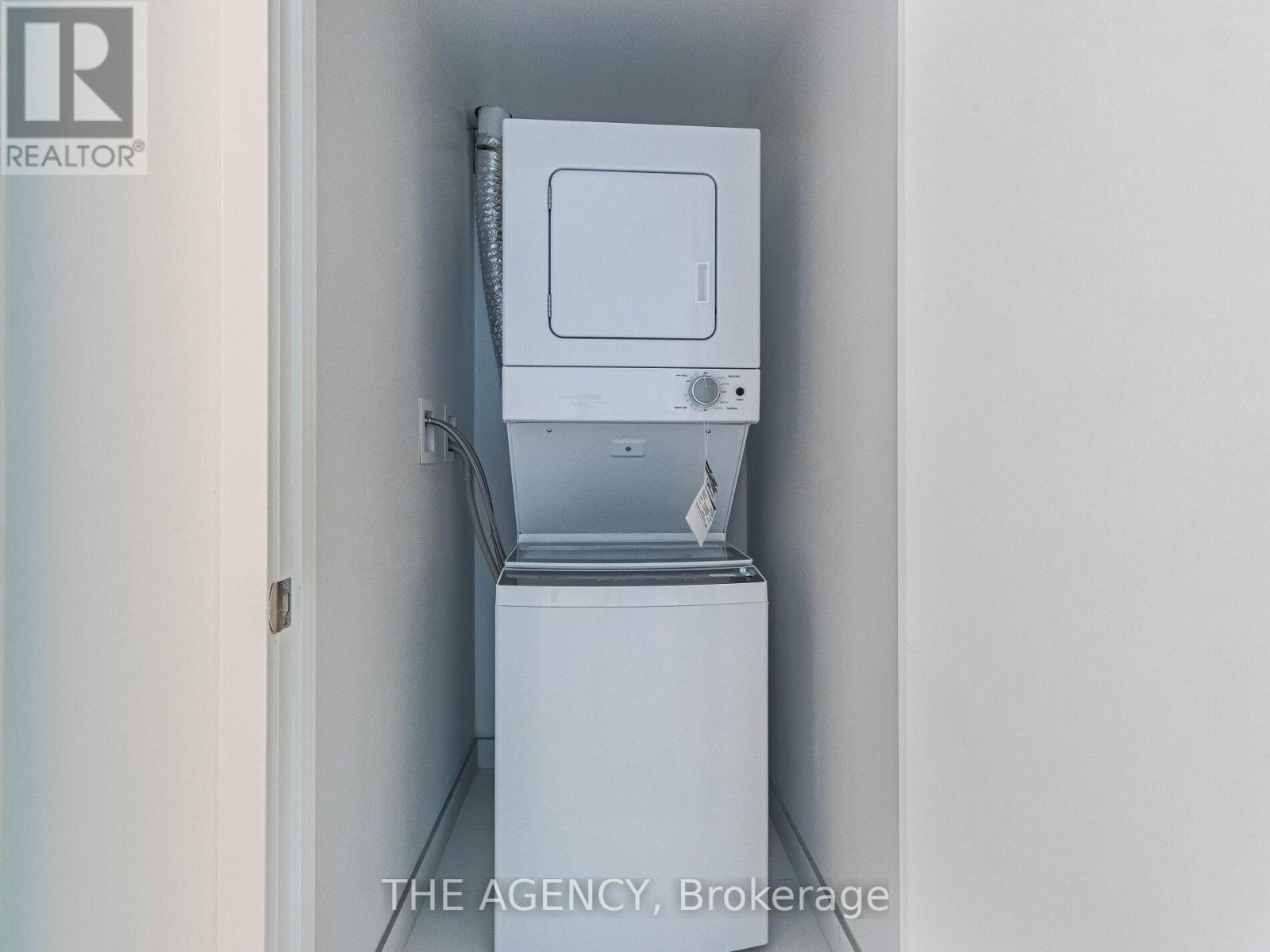 809 - 121 St. Patrick Street, Toronto, Ontario M5T 0B8 - Photo 25 - C12961374