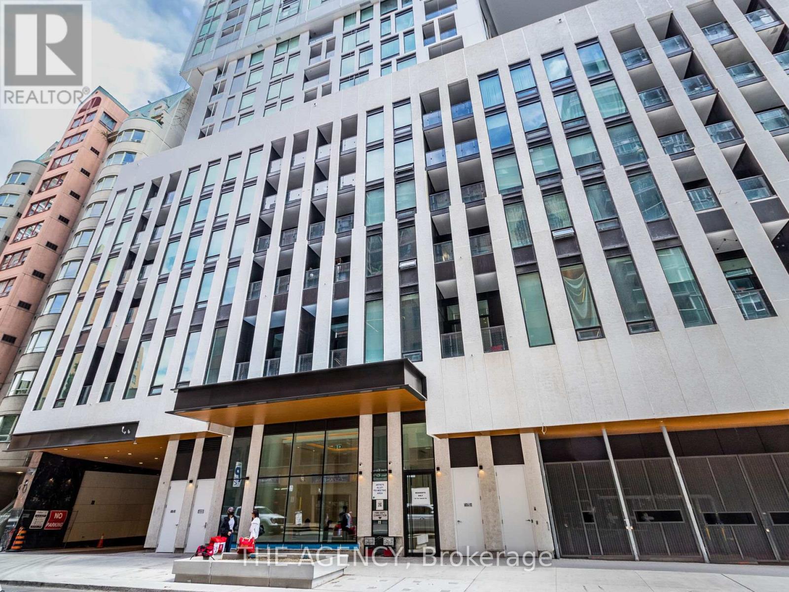 809 - 121 St. Patrick Street, Toronto, Ontario M5T 0B8 - Photo 3 - C12961374