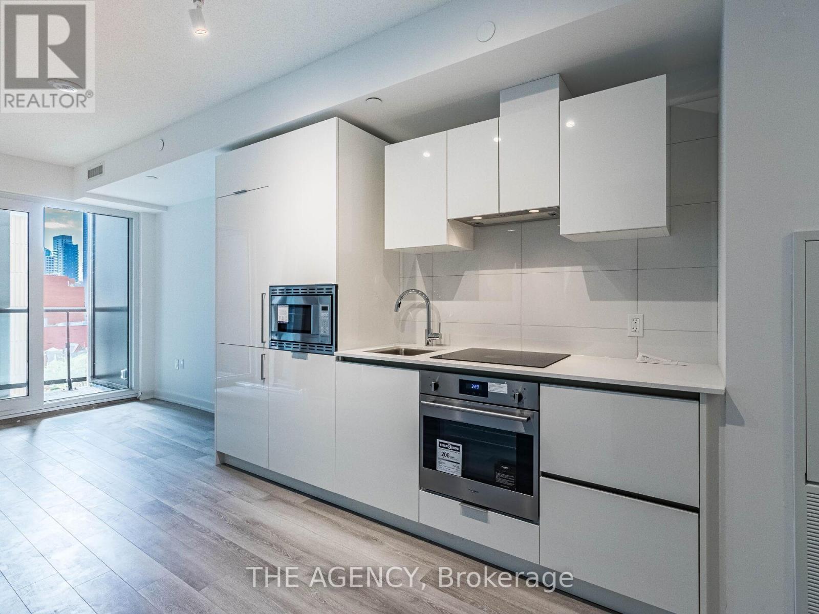 809 - 121 St. Patrick Street, Toronto, Ontario M5T 0B8 - Photo 8 - C12961374