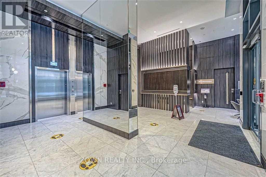 302 - 90 Queens Wharf Road, Toronto, Ontario  M5V 0J4 - Photo 3 - C12961382