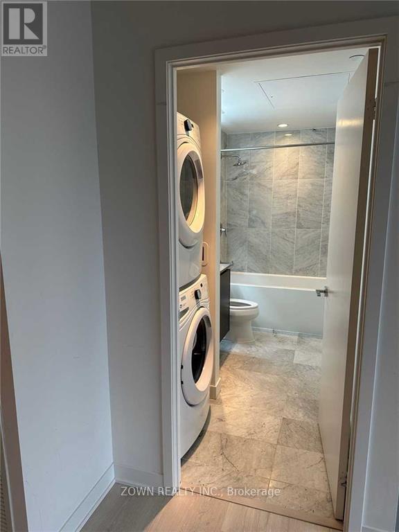 302 - 90 Queens Wharf Road, Toronto, Ontario  M5V 0J4 - Photo 6 - C12961382