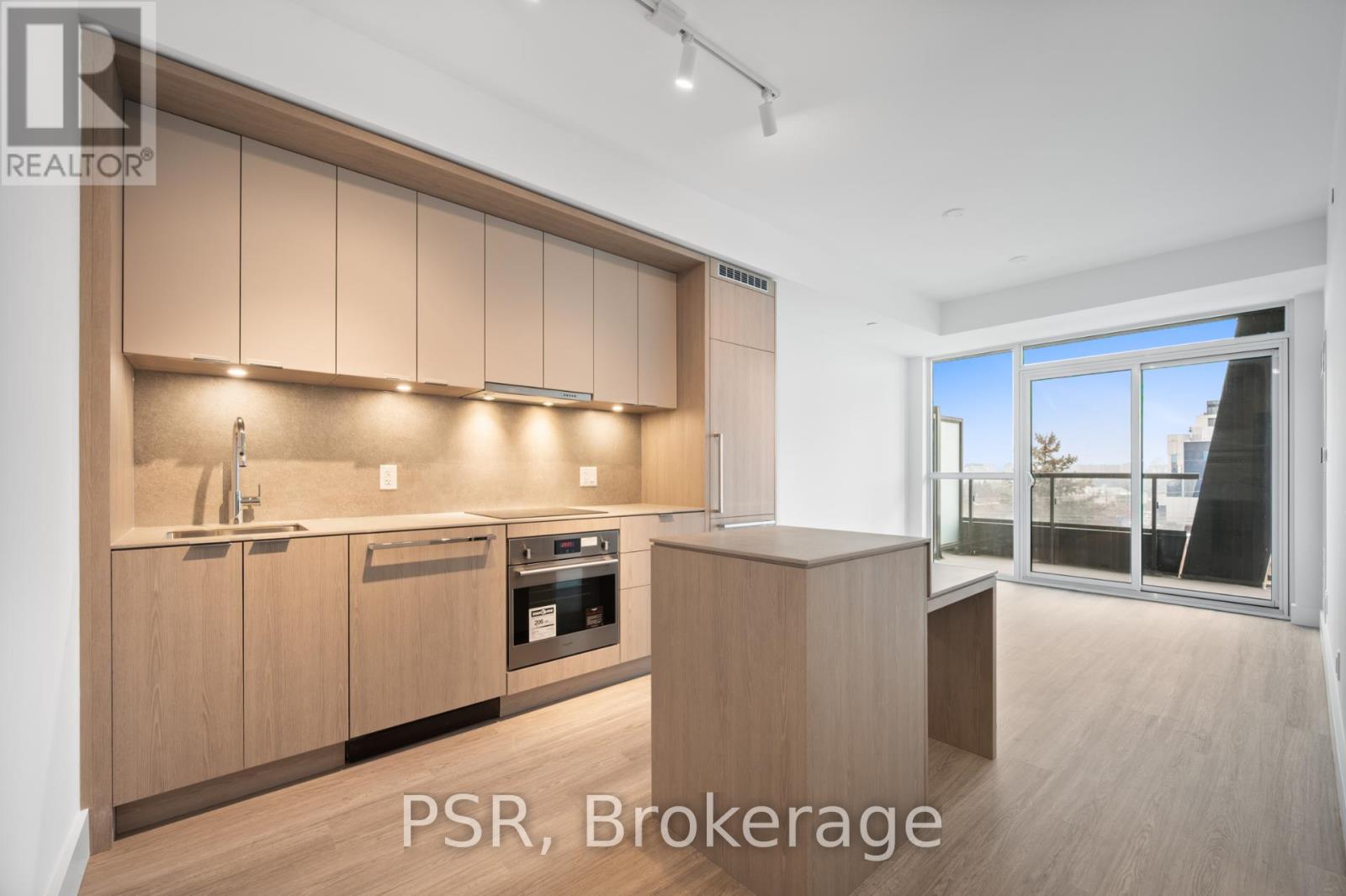 521 - 6 Greenbriar Road, Toronto, Ontario  M2K 0H6 - Photo 2 - C12961438