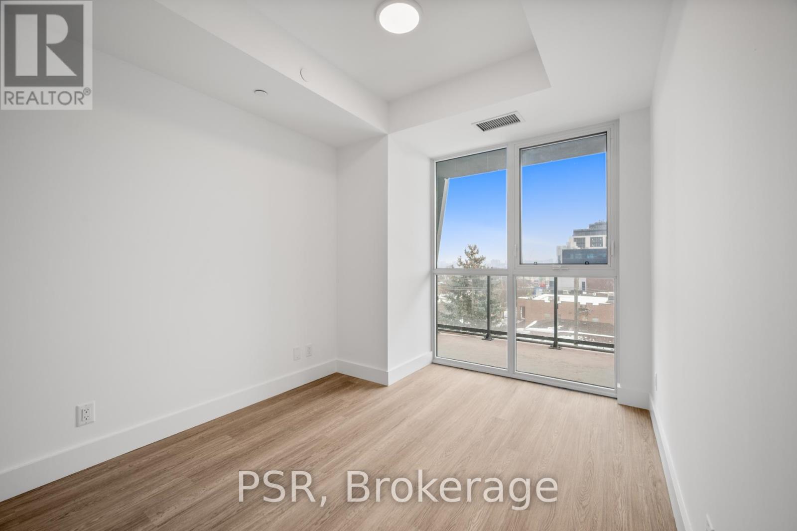 521 - 6 Greenbriar Road, Toronto, Ontario  M2K 0H6 - Photo 6 - C12961438