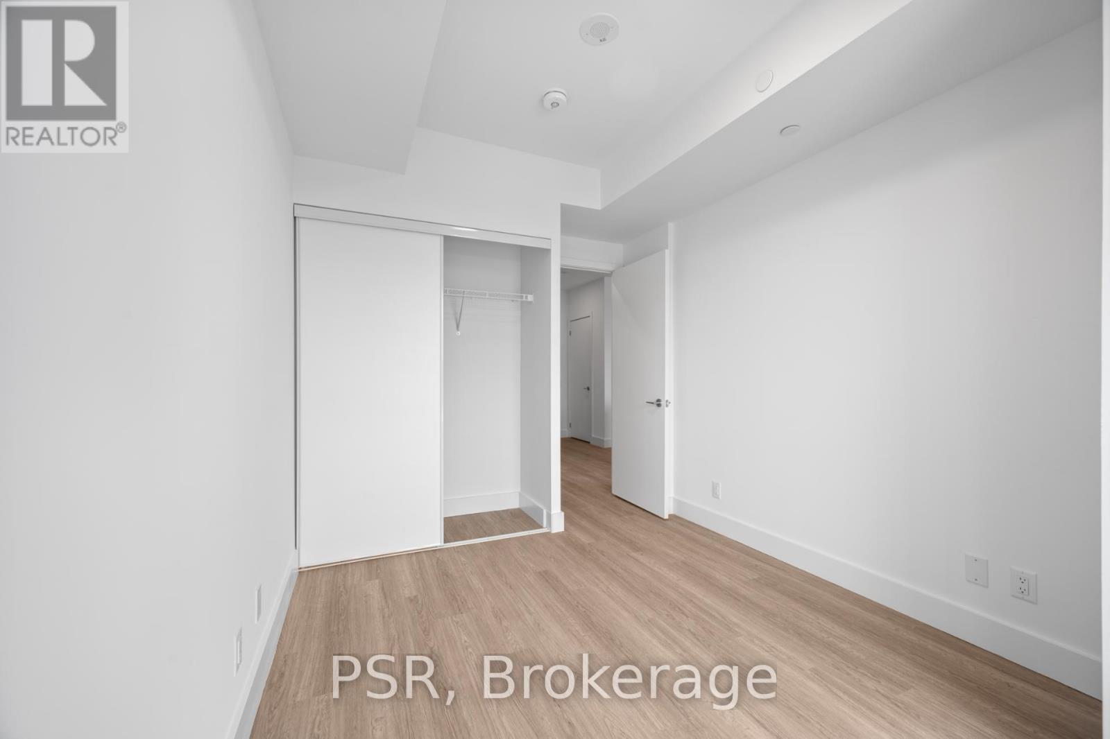 521 - 6 Greenbriar Road, Toronto, Ontario  M2K 0H6 - Photo 7 - C12961438