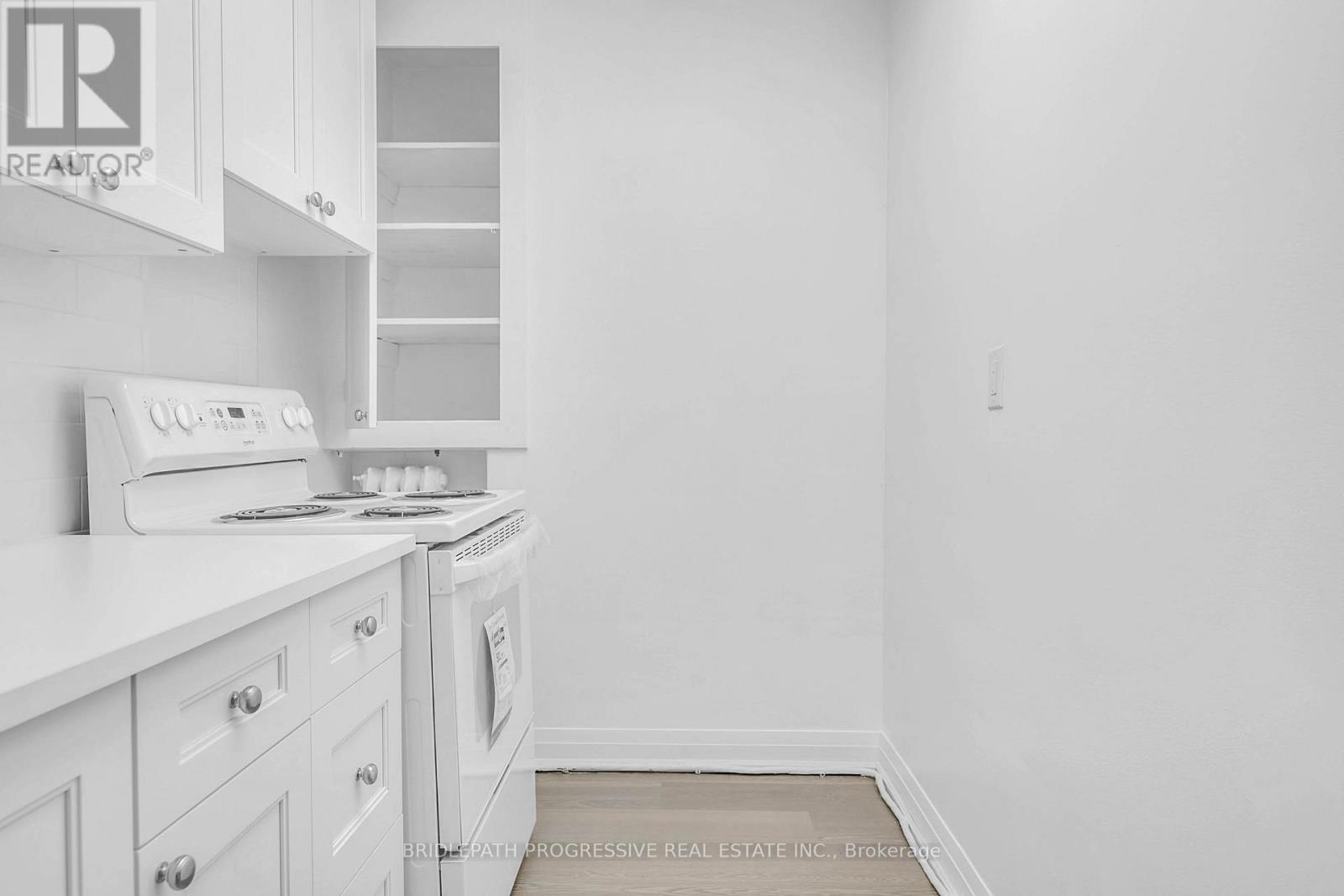 1 - 894 Eglinton Avenue W, Toronto, Ontario  M2K 1B7 - Photo 13 - C12961470