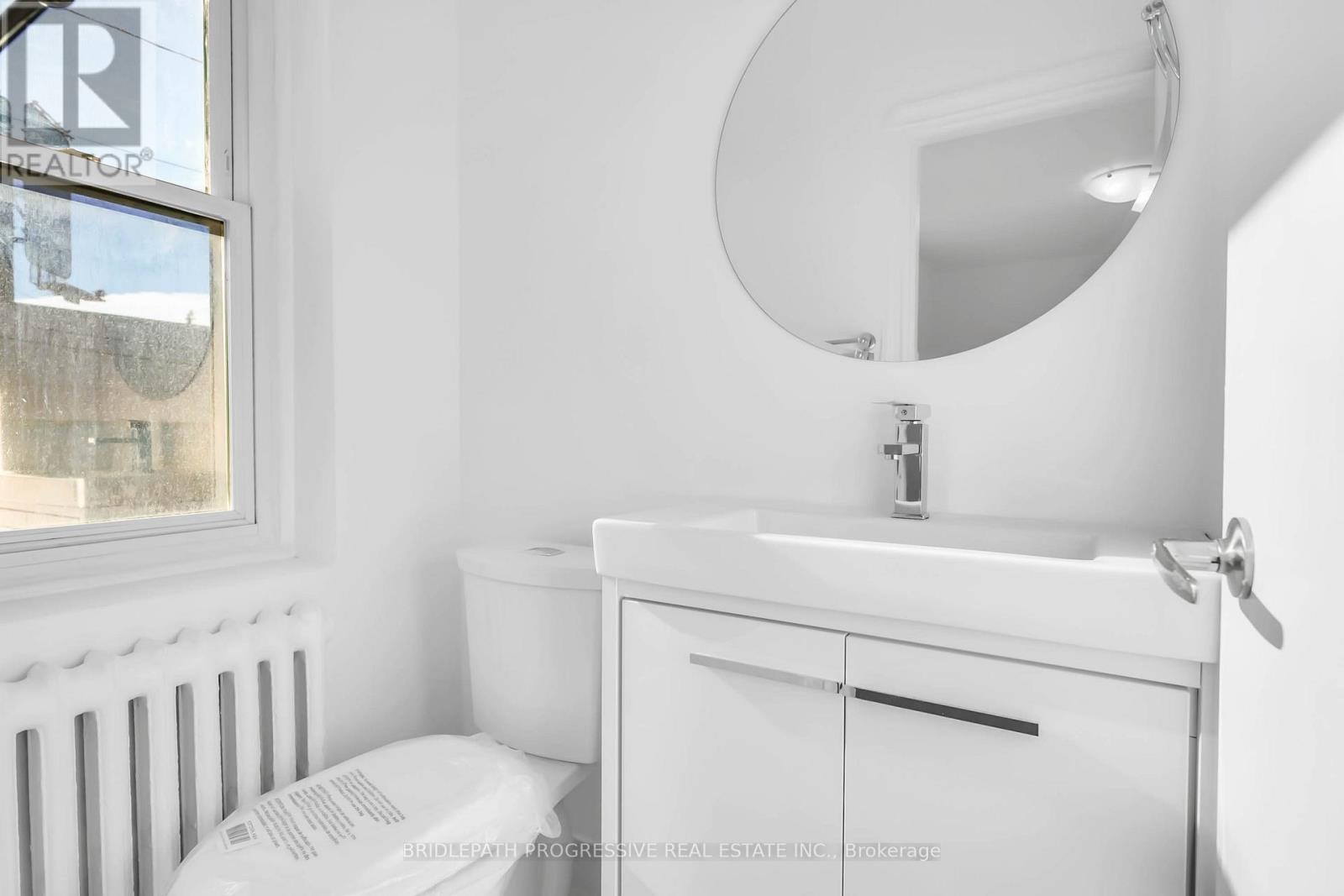 1 - 894 Eglinton Avenue W, Toronto, Ontario  M2K 1B7 - Photo 6 - C12961470