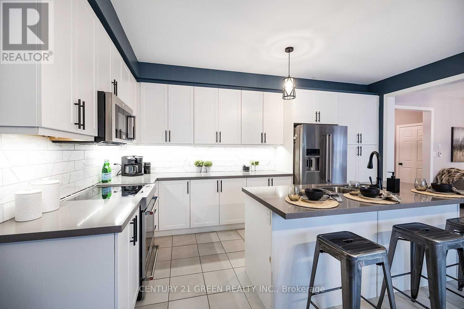 130 Crombie Street, Clarington, Ontario  L1C 4A6 - Photo 10 - E12961428