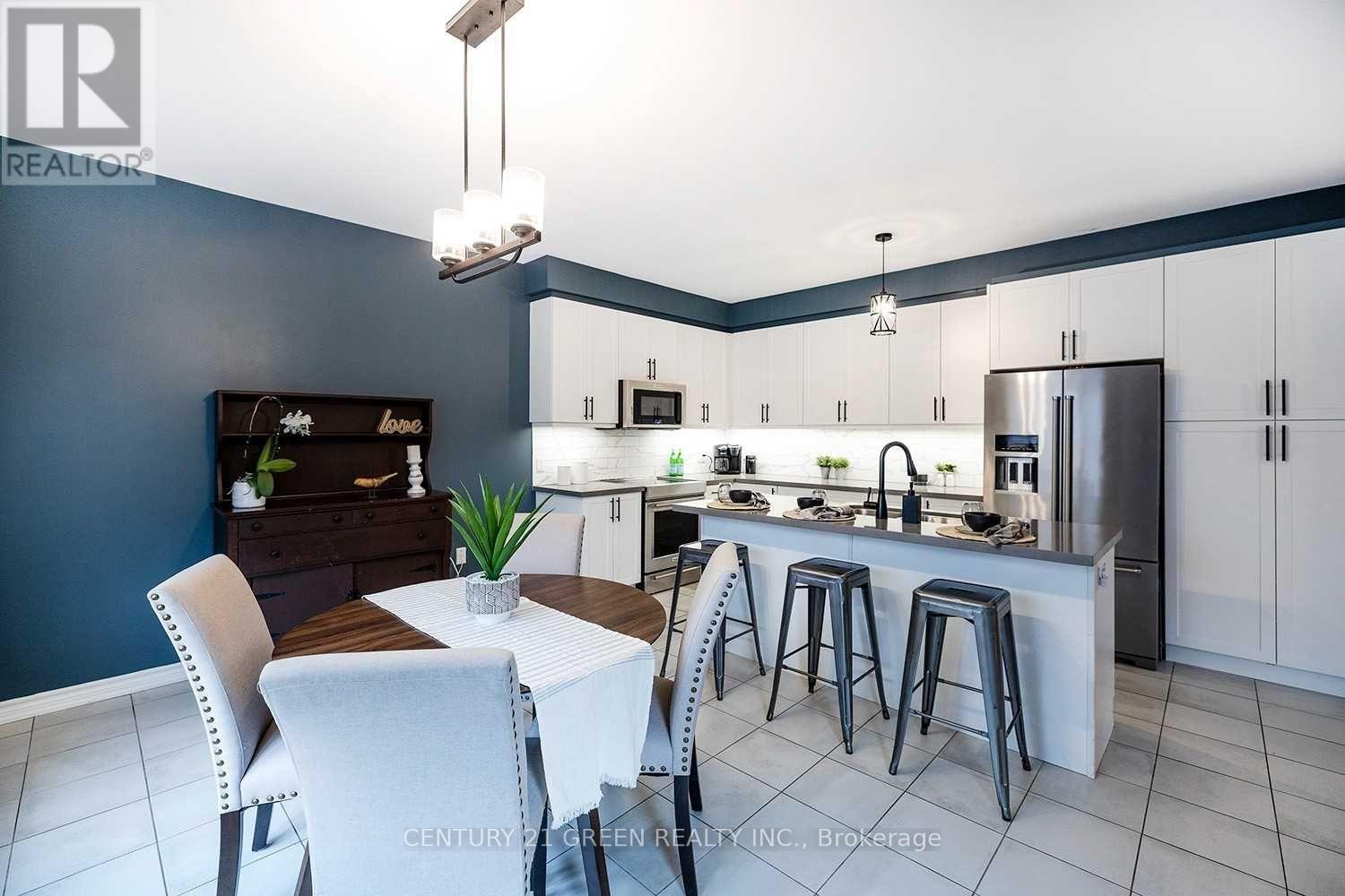 130 Crombie Street, Clarington, Ontario  L1C 4A6 - Photo 5 - E12961428