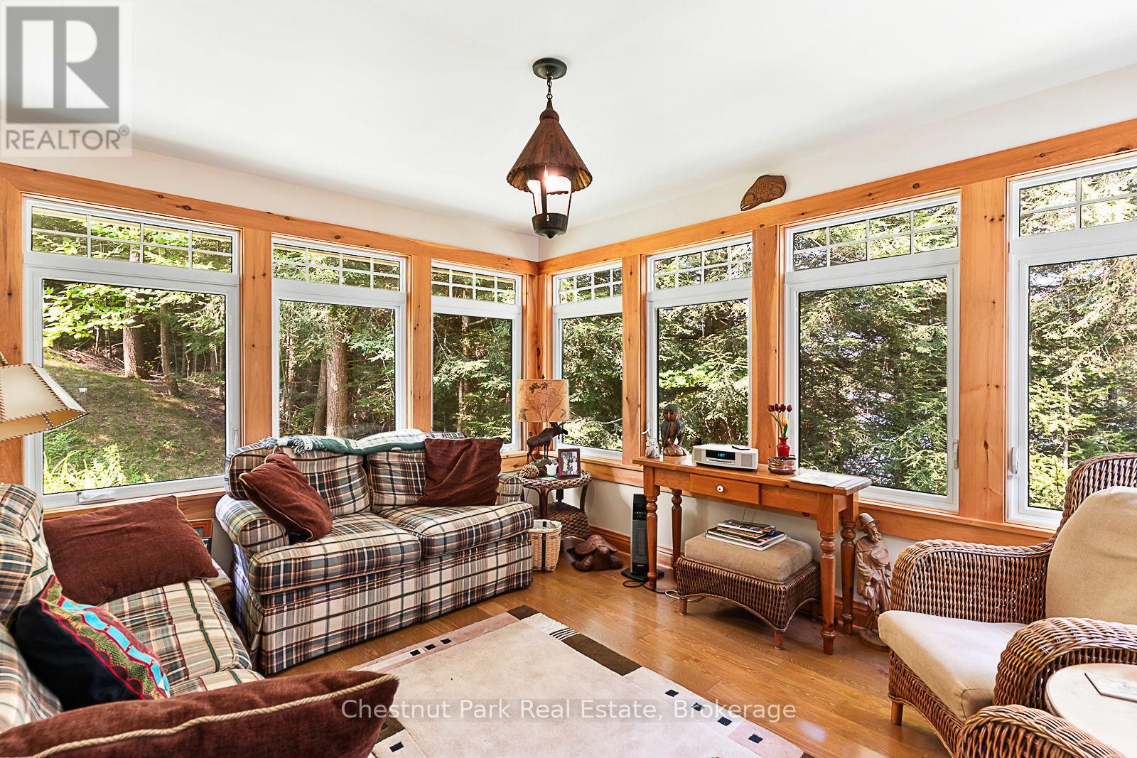 1003 Arnott Lane, Dysart Et Al, Ontario  K0M 1S0 - Photo 23 - X12907282