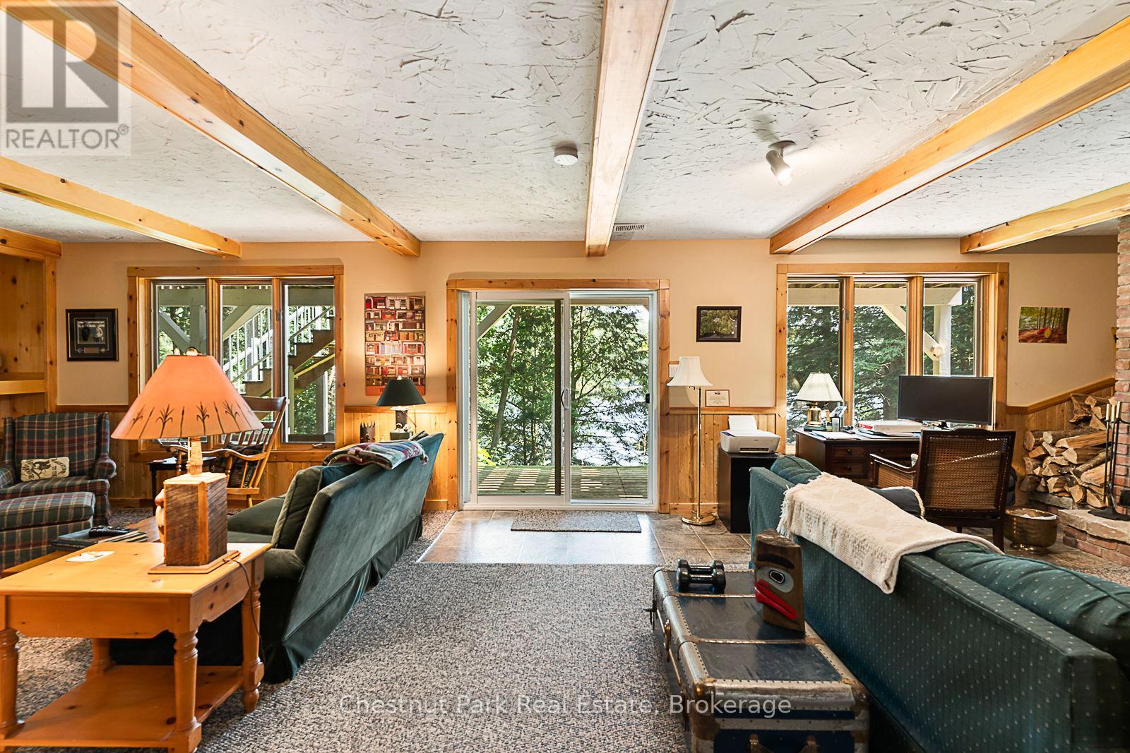 1003 Arnott Lane, Dysart Et Al, Ontario  K0M 1S0 - Photo 34 - X12907282