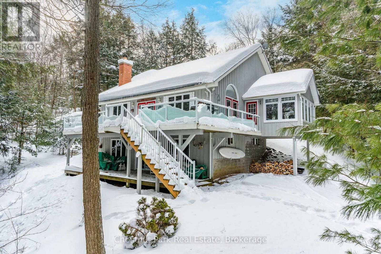 1003 Arnott Lane, Dysart Et Al, Ontario  K0M 1S0 - Photo 44 - X12907282