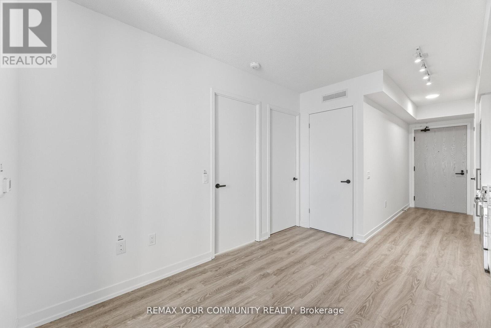 3002 - 195 Commerce Street, Vaughan, Ontario  L4K 0P9 - Photo 15 - N12961330