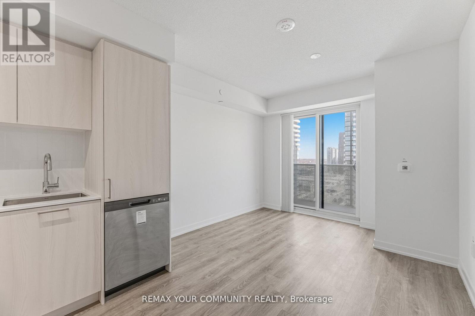 3002 - 195 Commerce Street, Vaughan, Ontario  L4K 0P9 - Photo 16 - N12961330