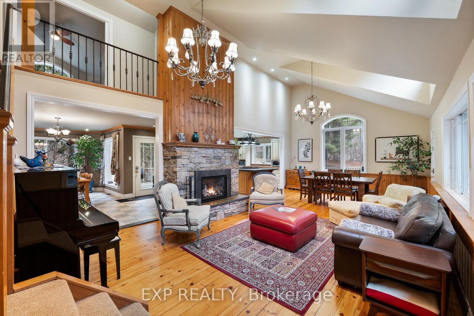 115 Fog Road, King, Ontario  L7B 1A3 - Photo 4 - N12961442