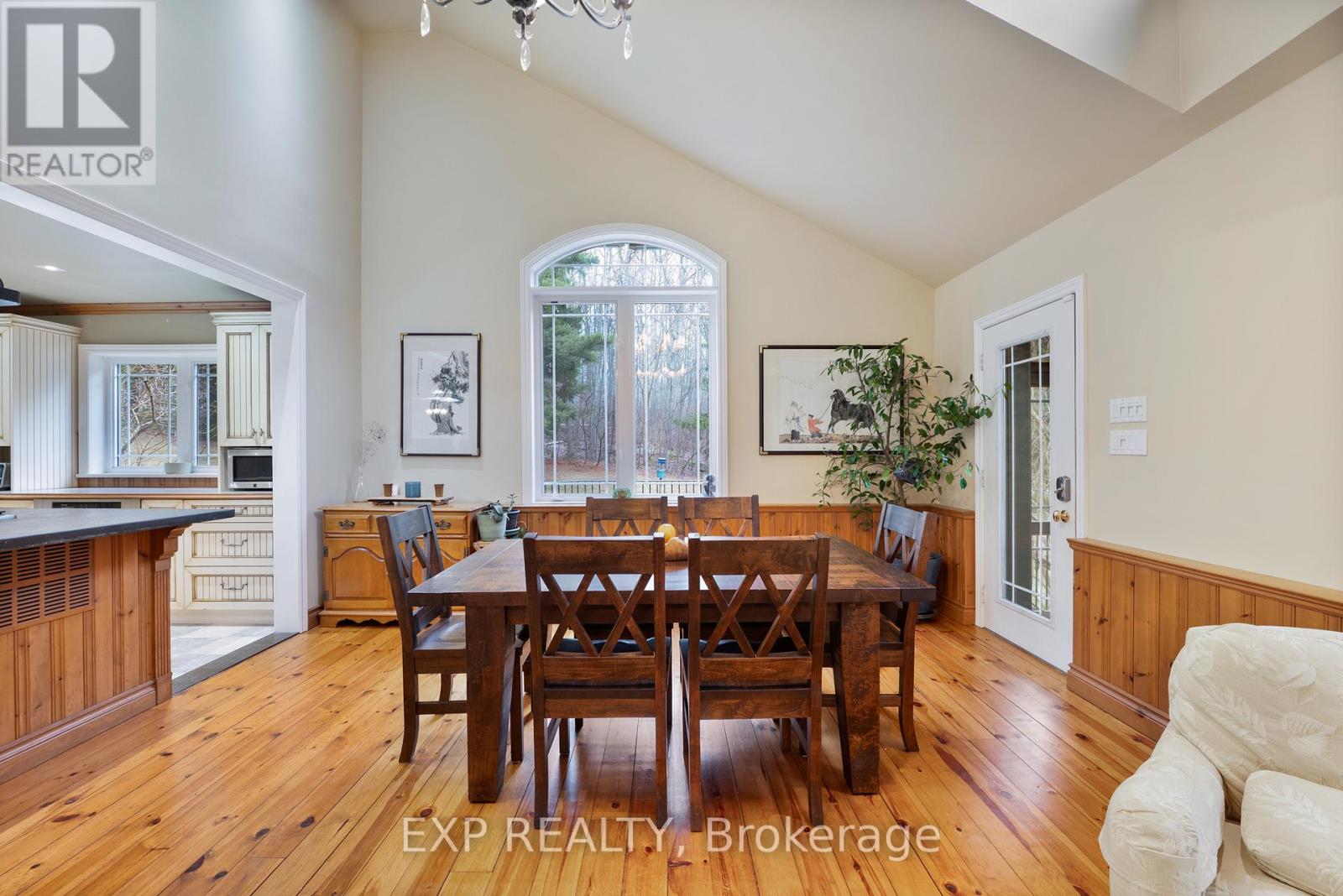 115 Fog Road, King, Ontario  L7B 1A3 - Photo 6 - N12961442