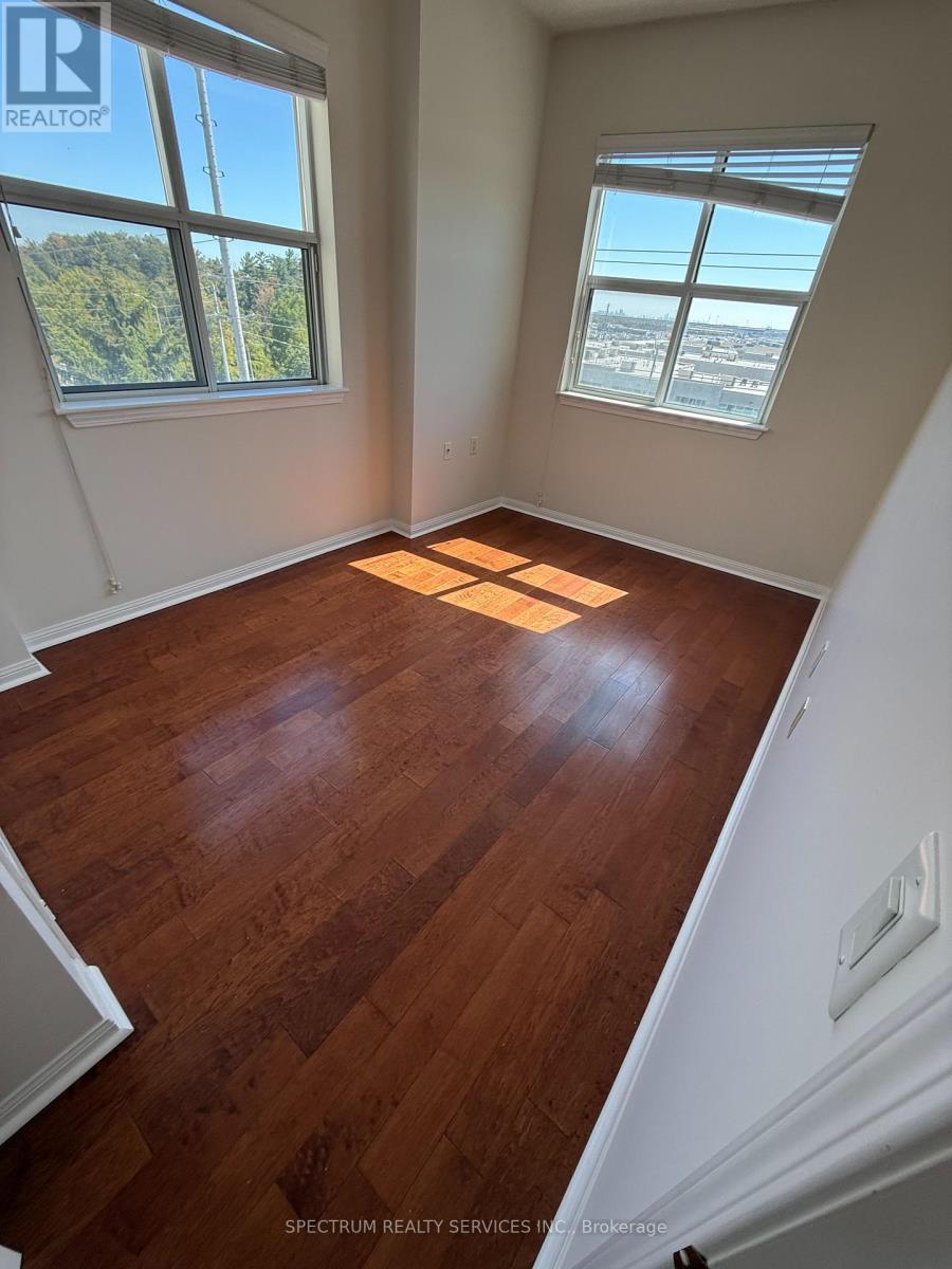 516 - 2500 Rutherford Road, Vaughan, Ontario  L4K 5N7 - Photo 14 - N12961490