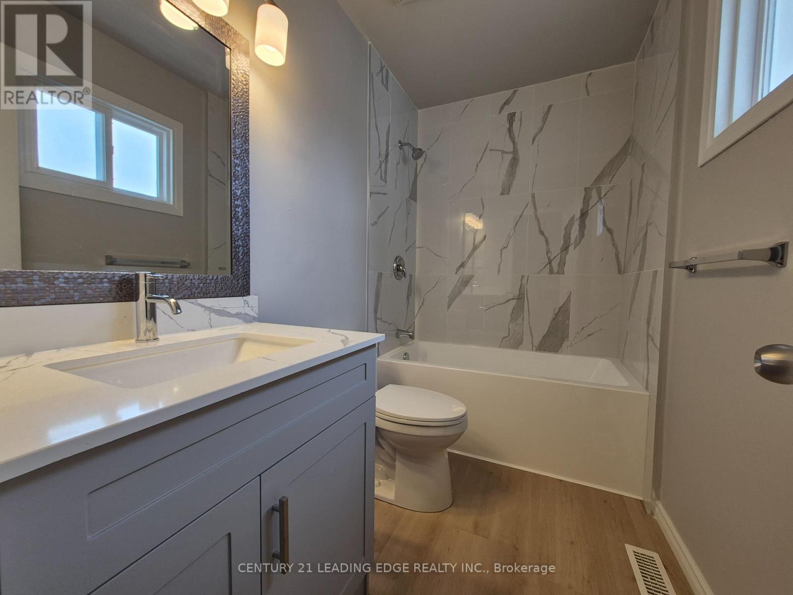 191 Pickett Crescent, Barrie, Ontario  L4N 8C2 - Photo 10 - S12961002