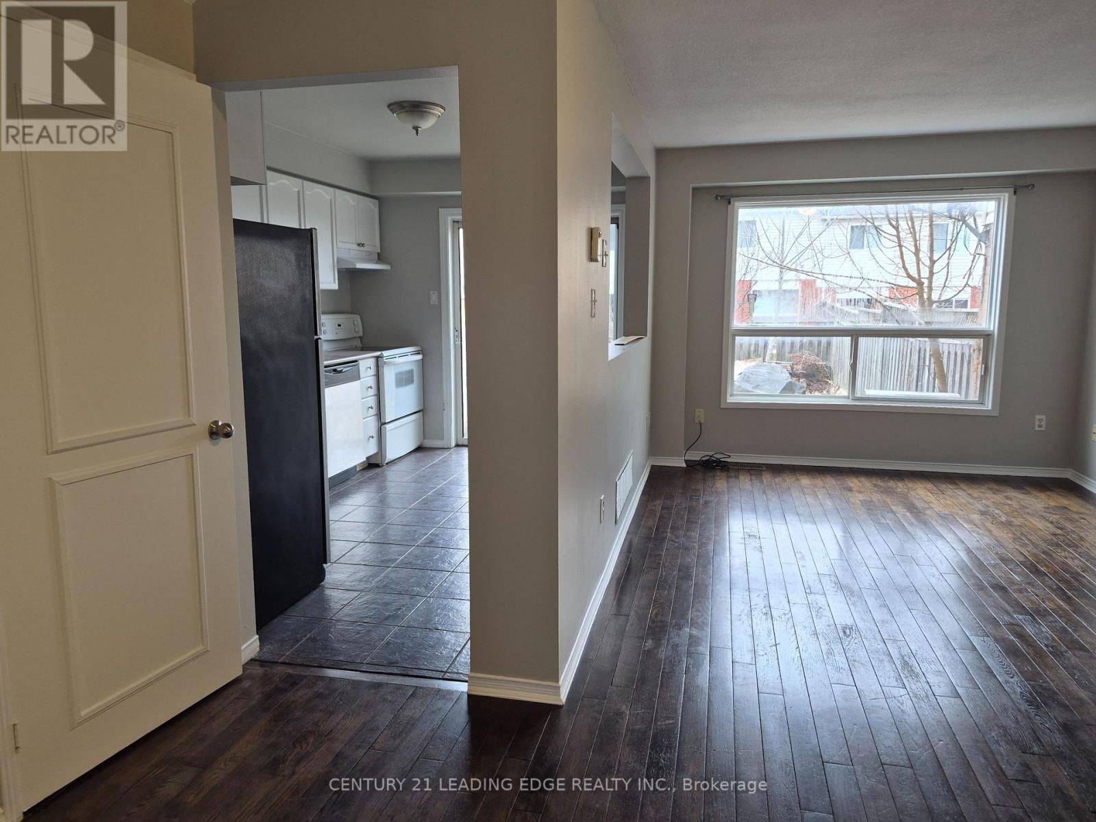 191 Pickett Crescent, Barrie, Ontario  L4N 8C2 - Photo 7 - S12961002