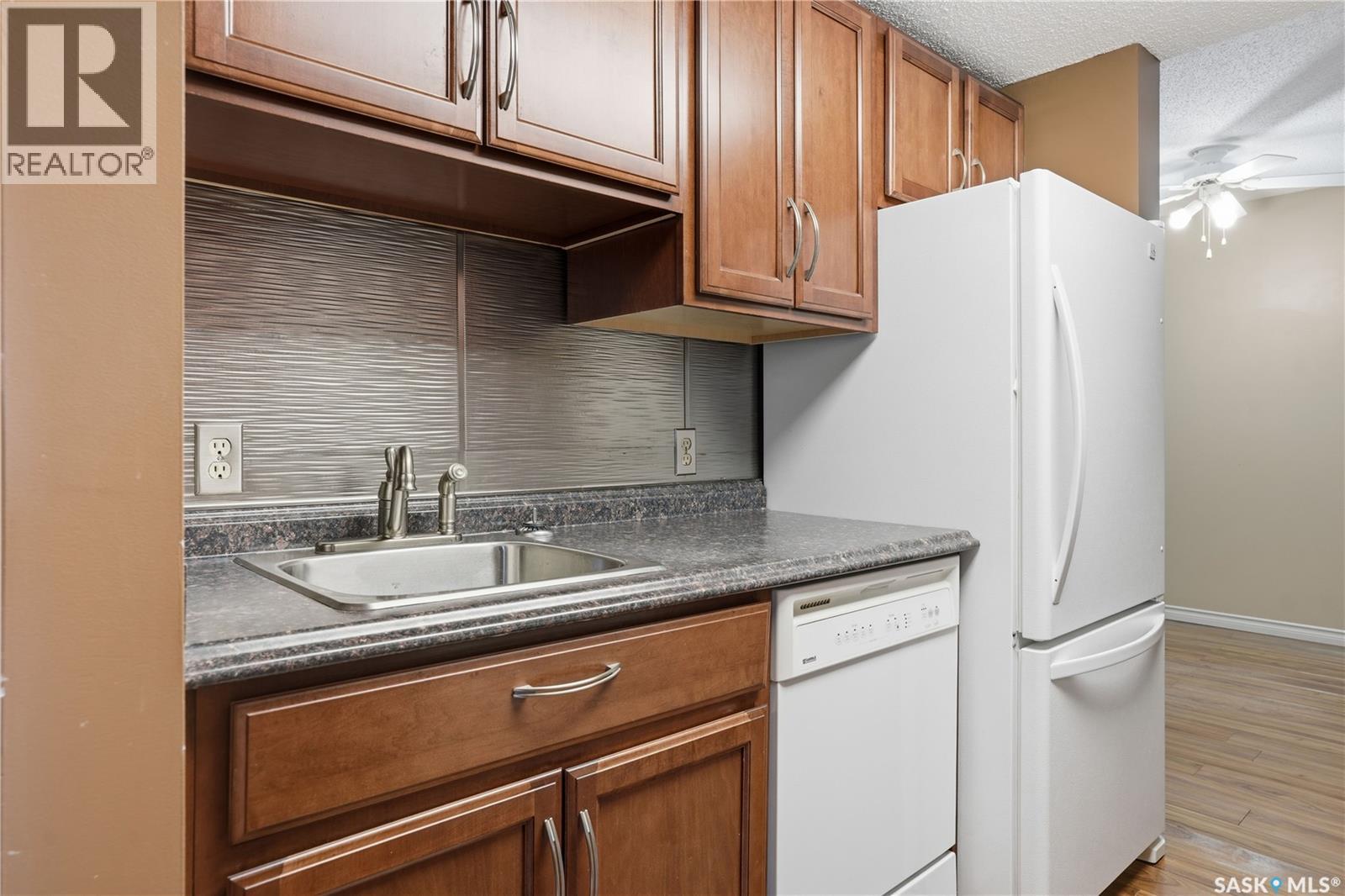 202 3410 Park Street, Regina, Saskatchewan  S4V 2M8 - Photo 22 - SK032187