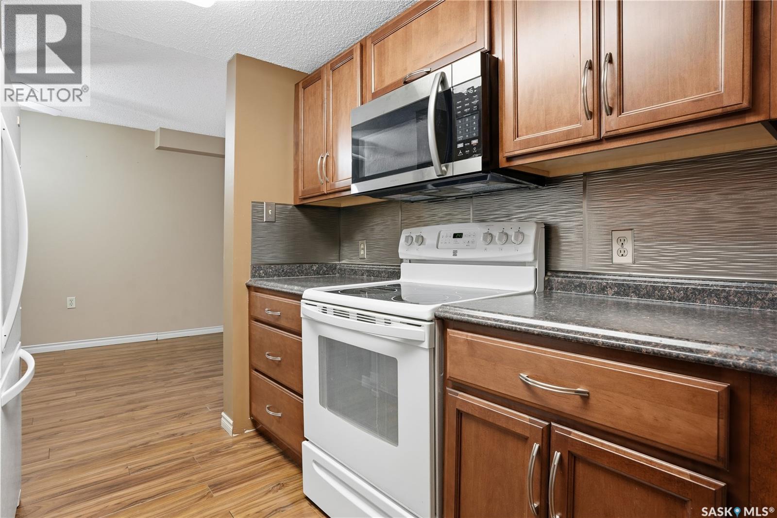 202 3410 Park Street, Regina, Saskatchewan  S4V 2M8 - Photo 23 - SK032187