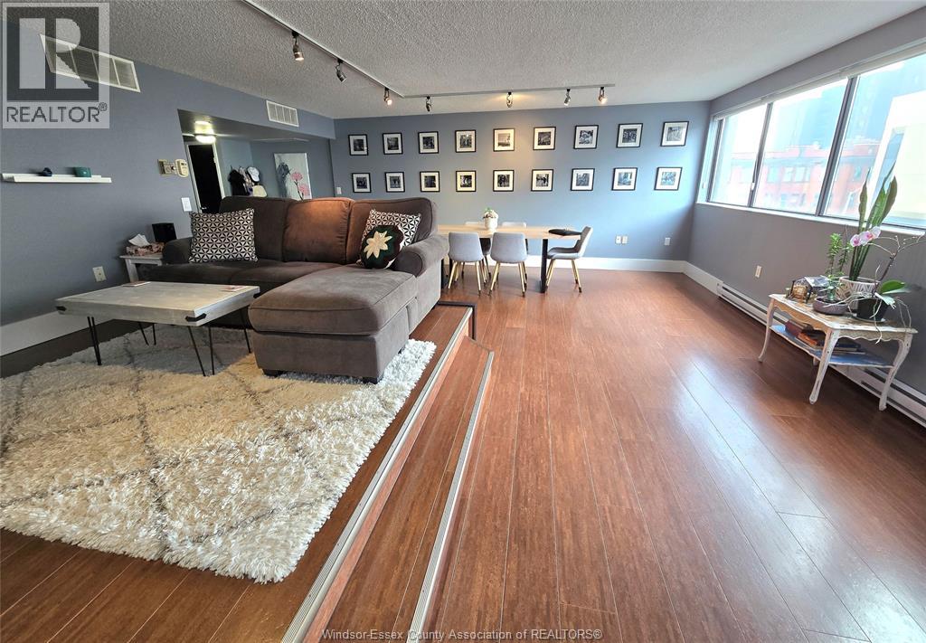 380 Pelissier Unit# 305, Windsor, Ontario  N9A 6V7 - Photo 3 - 26005984
