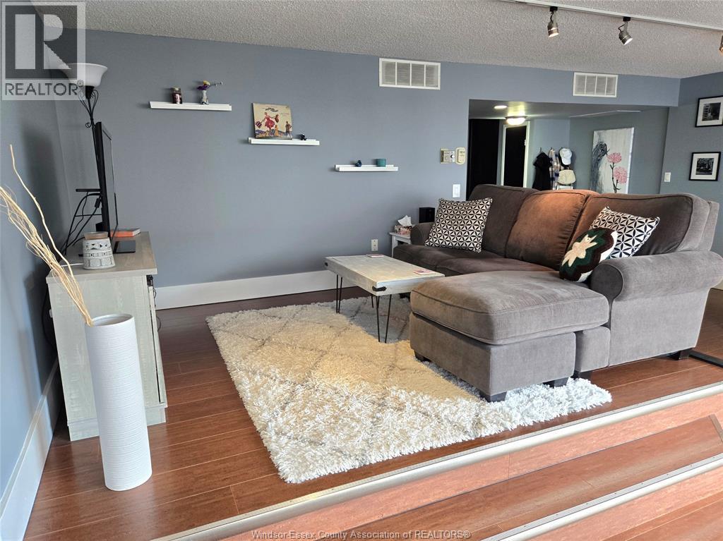 380 Pelissier Unit# 305, Windsor, Ontario  N9A 6V7 - Photo 6 - 26005984