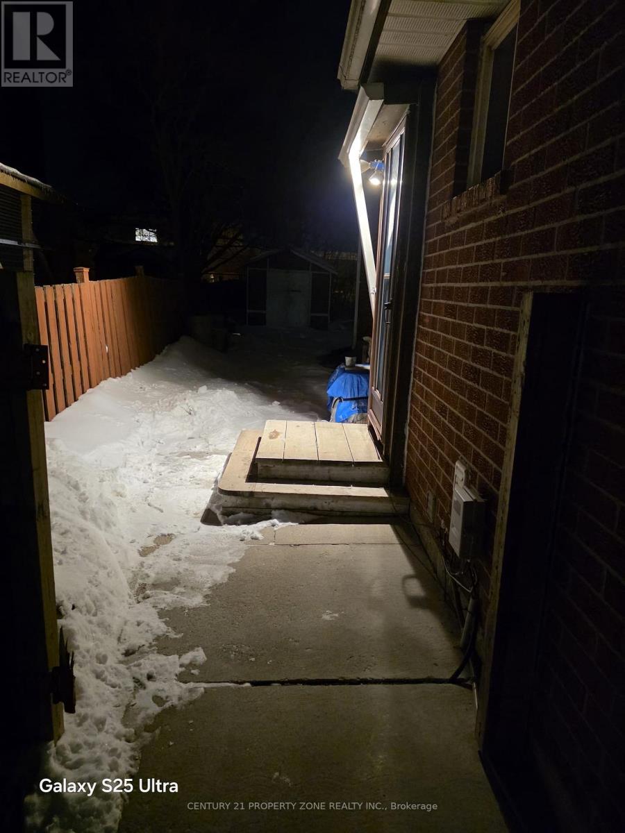 432 Rutherford Road N, Brampton, Ontario  L6V 3R9 - Photo 10 - W12961350