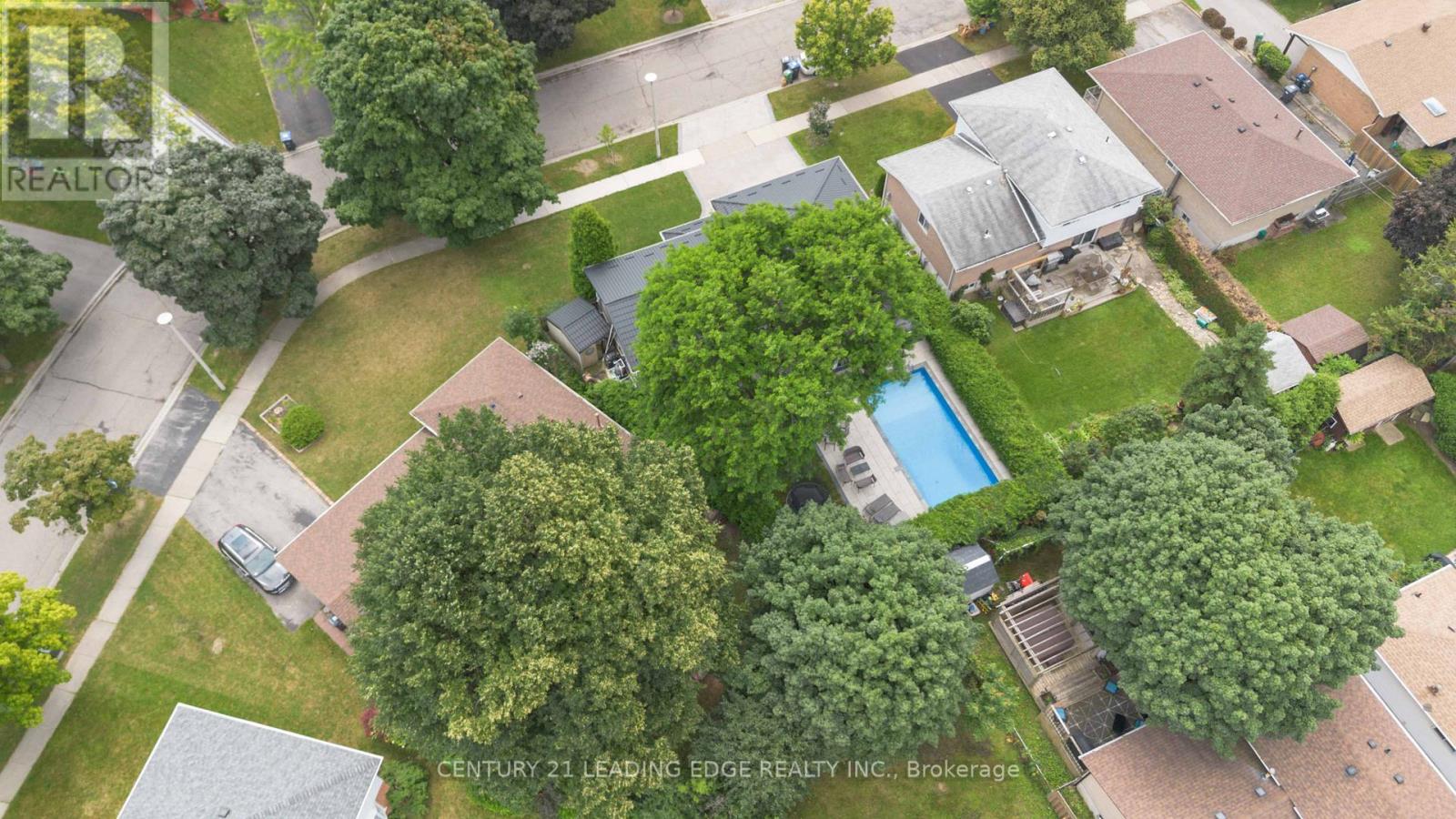 9 Trotters Lane, Brampton, Ontario  L6Y 1B5 - Photo 37 - W12961372