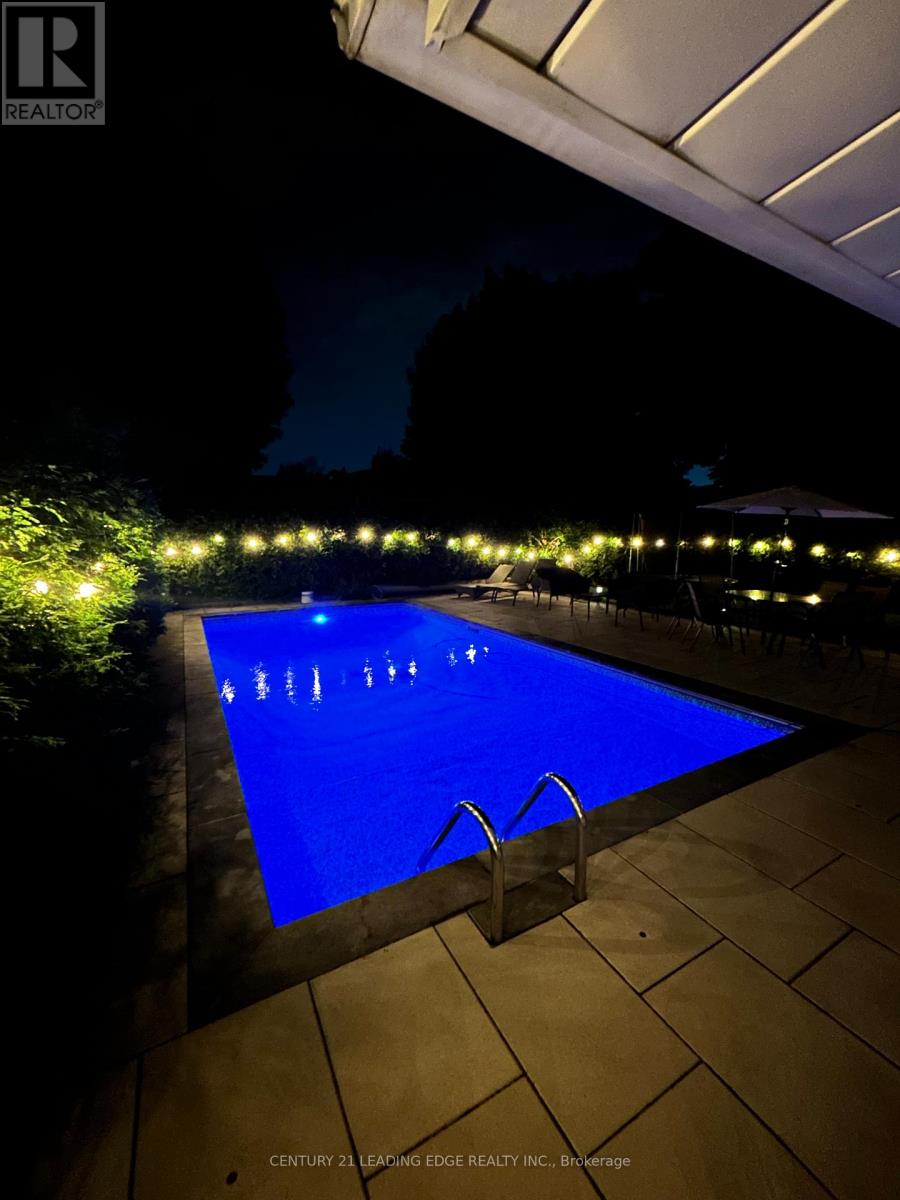 9 Trotters Lane, Brampton, Ontario  L6Y 1B5 - Photo 42 - W12961372