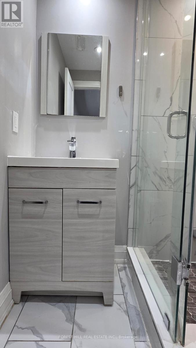 L-1 - 181 North Service Road E, Oakville, Ontario  L6H 1A4 - Photo 2 - W12961376