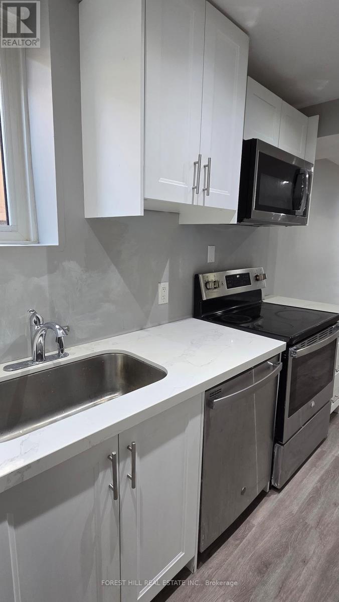 L-1 - 181 North Service Road E, Oakville, Ontario  L6H 1A4 - Photo 7 - W12961376