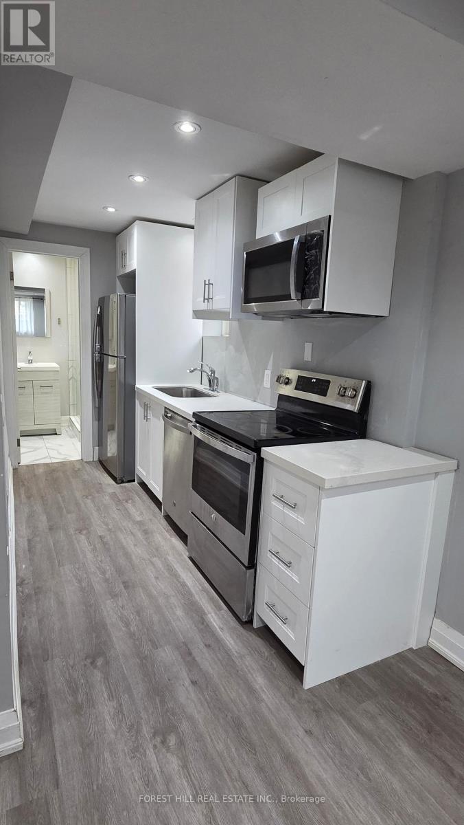 L-1 - 181 North Service Road E, Oakville, Ontario  L6H 1A4 - Photo 9 - W12961376