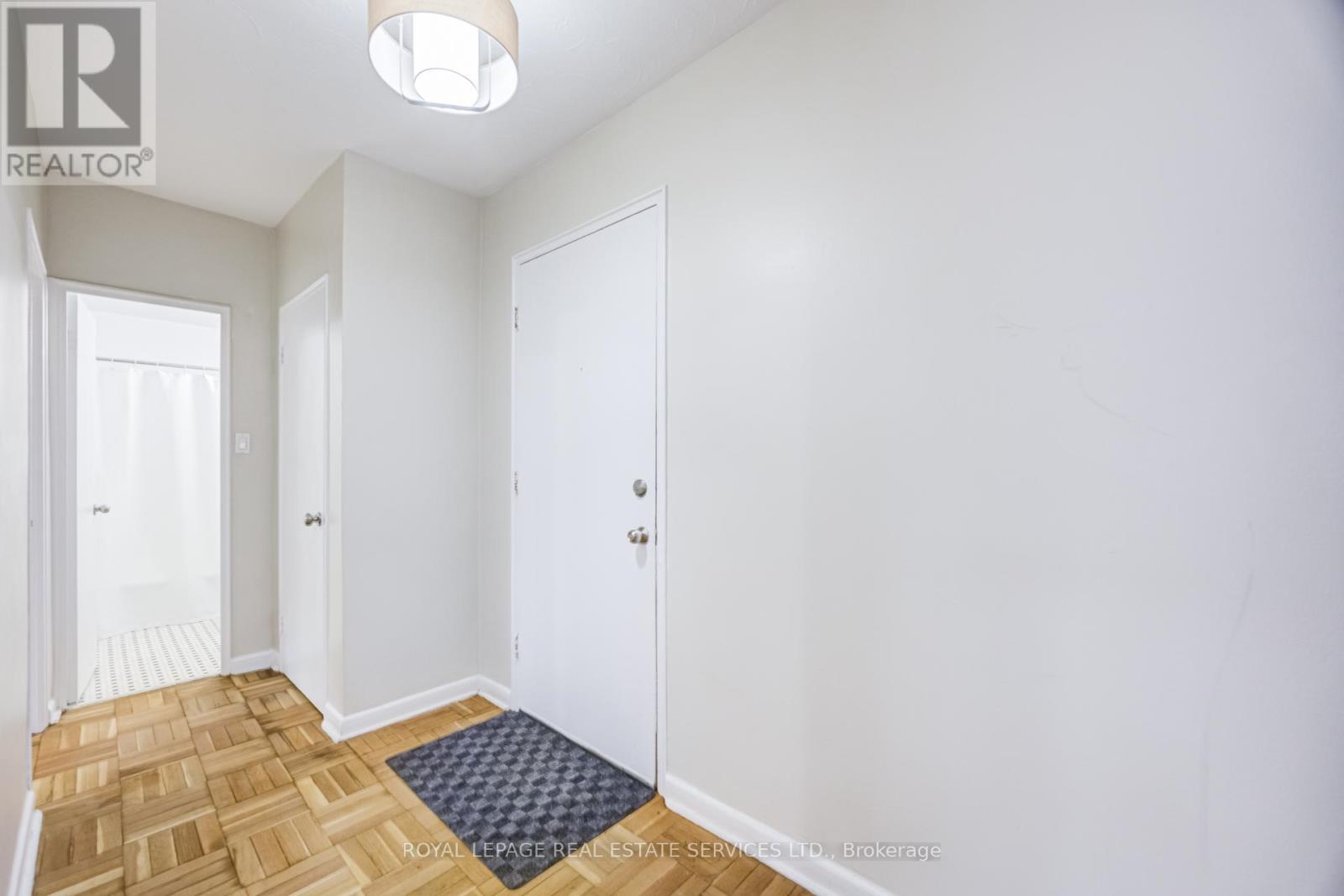 206 - 101 Coe Hill Drive, Toronto, Ontario  M6S 3E3 - Photo 4 - W12961402