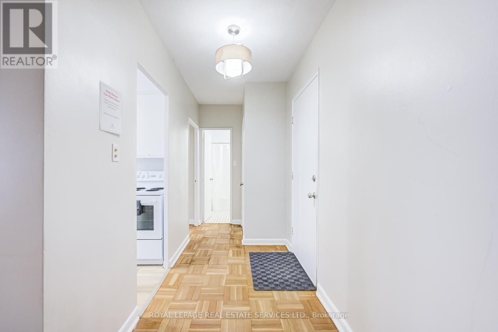 206 - 101 Coe Hill Drive, Toronto, Ontario  M6S 3E3 - Photo 5 - W12961402