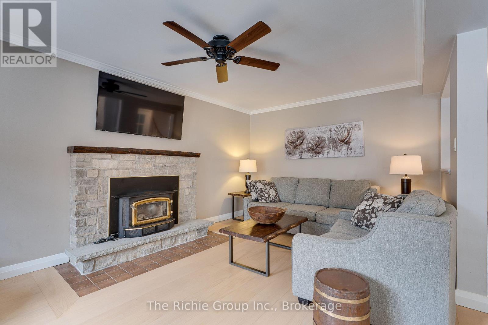 75 Marilyn Street, Caledon, Ontario  L7C 1H7 - Photo 12 - W12961406