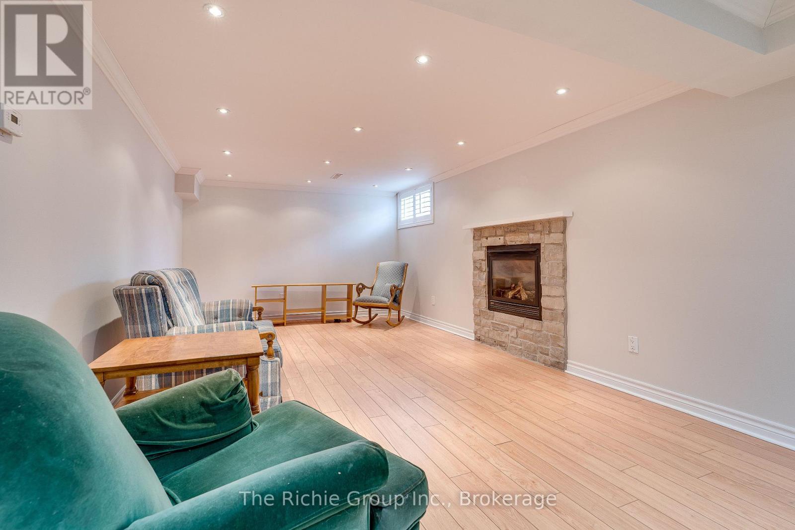 75 Marilyn Street, Caledon, Ontario  L7C 1H7 - Photo 25 - W12961406