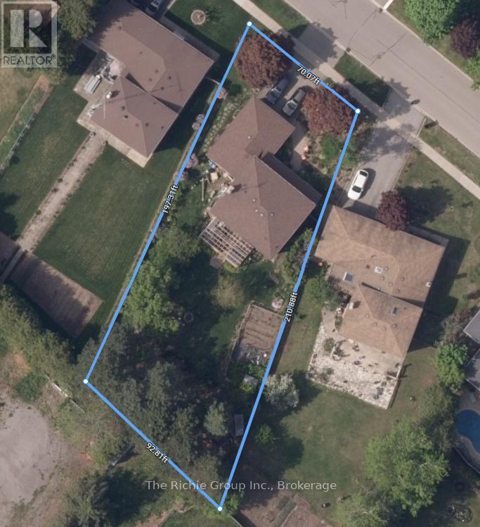 75 Marilyn Street, Caledon, Ontario  L7C 1H7 - Photo 35 - W12961406