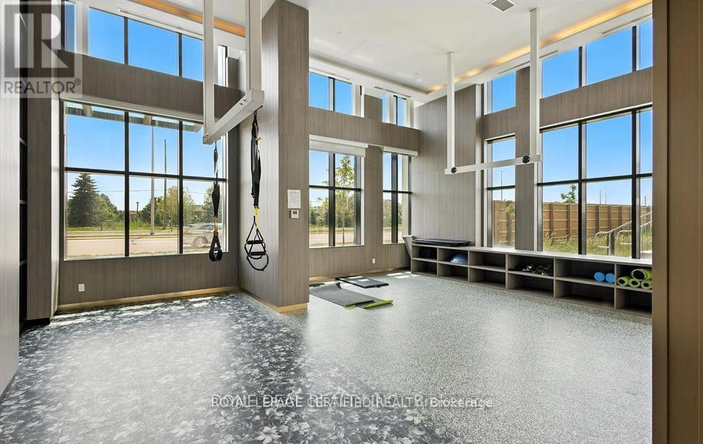 722 - 405 Dundas Street W, Oakville, Ontario  L6M 5P9 - Photo 24 - W12961420