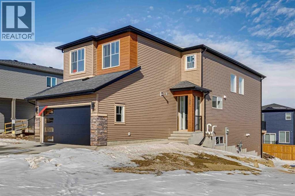 267 Marmot Grove Nw, Calgary, Alberta  T3R 2B5 - Photo 2 - A2283921