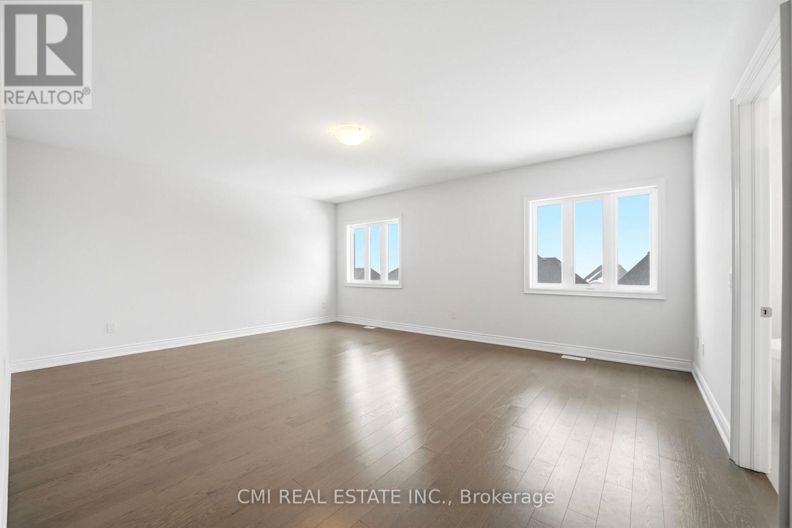 125 Raspberry Ridge Avenue, Caledon, Ontario  L7C 4M9 - Photo 11 - W12961450