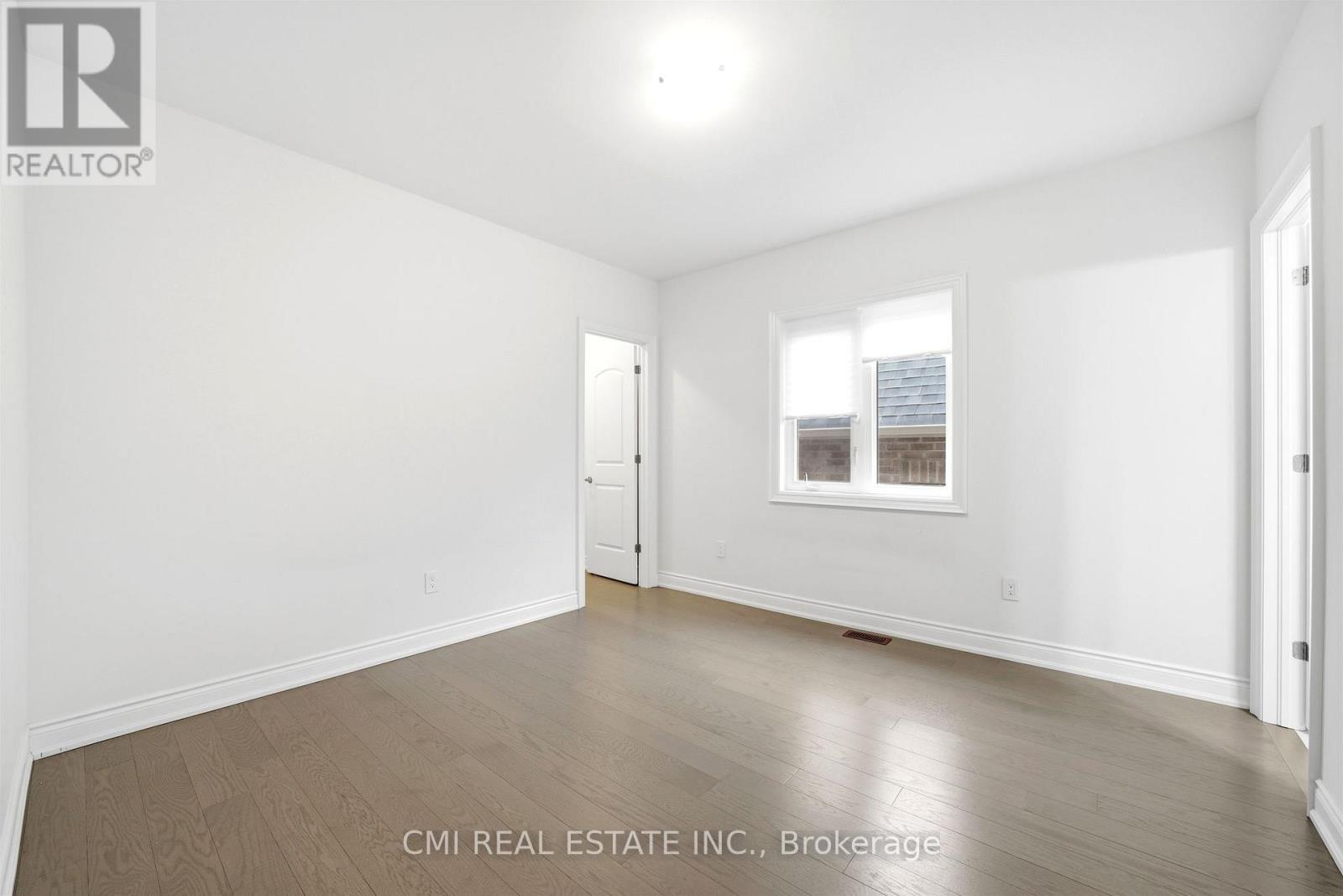 125 Raspberry Ridge Avenue, Caledon, Ontario  L7C 4M9 - Photo 35 - W12961450